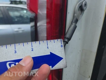 2023 Ford Super Duty F-350 Lariat Crew Cab Medium Bed - miniatura 22