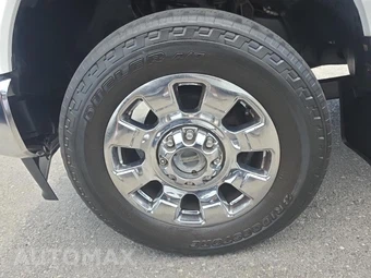 2023 Ford Super Duty F-350 Lariat Crew Cab Medium Bed - miniatura 8
