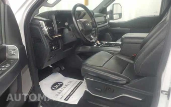 2023 Ford Super Duty F-350 Lariat Crew Cab Medium Bed - miniatura 12