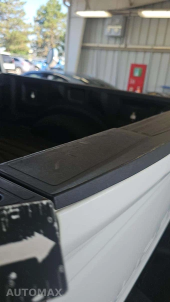 2023 Ford Super Duty F-350 Lariat Crew Cab Medium Bed - miniatura 24