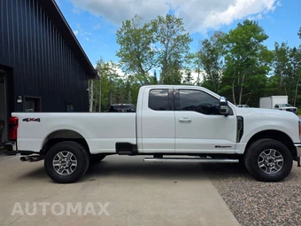 2023 Ford Super Duty F-350 Lariat Extended Cab Long Bed w/Rear Doors - miniatura 10