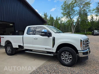 2023 Ford Super Duty F-350 Lariat Extended Cab Long Bed w/Rear Doors - miniatura 11