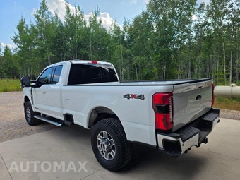 2023 Ford Super Duty F-350 Lariat Extended Cab Long Bed w/Rear Doors - miniatura 5
