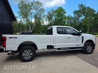 2023 Ford Super Duty F-350 Lariat Extended Cab Long Bed w/Rear Doors - miniatura 9