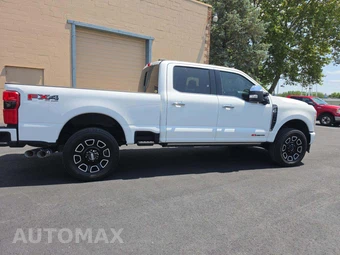 2023 Ford Super Duty F-350 Platinum Crew Cab Medium Bed - miniatura 4