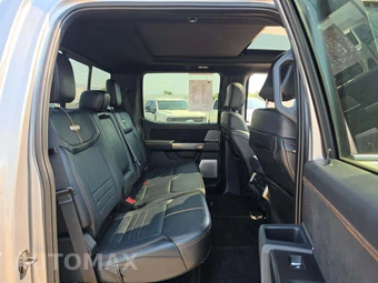 2023 Ford Super Duty F-350 Platinum Crew Cab Medium Bed - miniatura 16