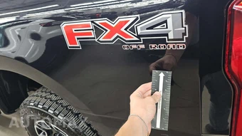 2023 Ford Super Duty F-350 Platinum Crew Cab Medium Bed - miniatura 24