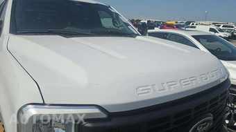 2023 Ford Super Duty F-350 XL Crew Cab Long Bed - miniatura 30