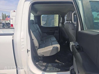2023 Ford Super Duty F-350 XL Crew Cab Long Bed - miniatura 13