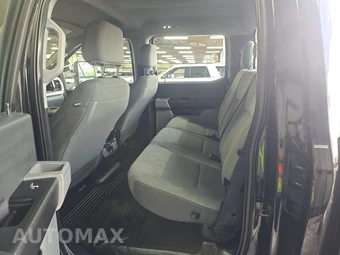 2023 Ford Super Duty F-350 XL Crew Cab Long Bed DRW - miniatura 13