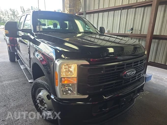 2023 Ford Super Duty F-350 XL Crew Cab Long Bed DRW - miniatura 3