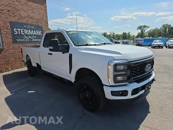 2023 Ford Super Duty F-350 XL Extended Cab Long Bed w/Rear Doors - miniatura 3