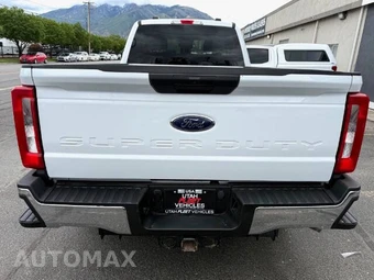 2023 Ford Super Duty F-350 XLT Crew Cab Long Bed - miniatura 17