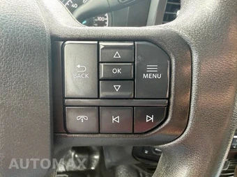 2023 Ford Super Duty F-350 XLT Crew Cab Long Bed - miniatura 34