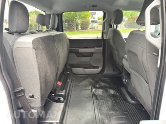 2023 Ford Super Duty F-350 XLT Crew Cab Long Bed - miniatura 46