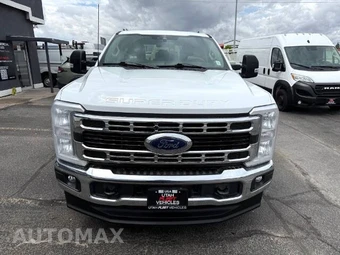 2023 Ford Super Duty F-350 XLT Crew Cab Long Bed - miniatura 8