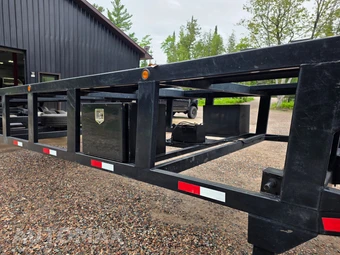 2023 Ford Super Duty F-450 Cab Chassis XL Regular Cab DRW - miniatura 34