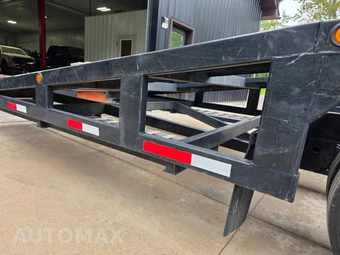 2023 Ford Super Duty F-450 Cab Chassis XL Regular Cab DRW - miniatura 36