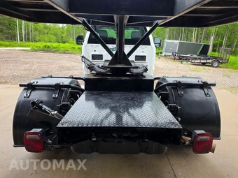2023 Ford Super Duty F-450 Cab Chassis XL Regular Cab DRW - miniatura 6