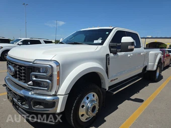 2023 Ford Super Duty F-450 LARIAT Crew Cab Long Bed DRW