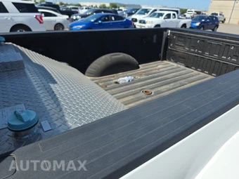 2023 Ford Super Duty F-450 LARIAT Crew Cab Long Bed DRW - miniatura 16