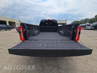 2023 Ford Super Duty F-450 LARIAT Crew Cab Long Bed DRW - miniatura 11