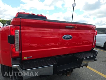 2023 Ford Super Duty F-450 LARIAT Crew Cab Long Bed DRW - miniatura 5