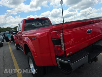 2023 Ford Super Duty F-450 LARIAT Crew Cab Long Bed DRW - miniatura 6