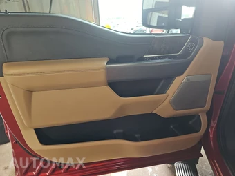 2023 Ford Super Duty F-450 LARIAT Crew Cab Long Bed DRW - miniatura 9