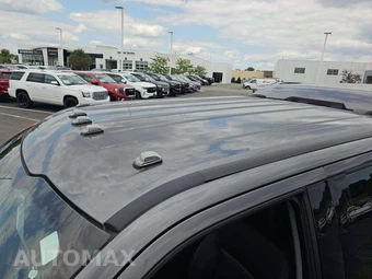 2023 Ford Super Duty F-450 LARIAT Crew Cab Long Bed DRW - miniatura 12