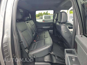 2023 Ford Super Duty F-450 LARIAT Crew Cab Long Bed DRW - miniatura 16