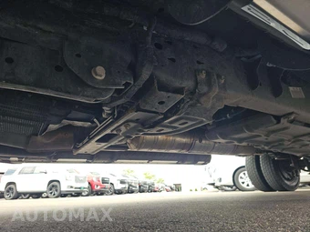 2023 Ford Super Duty F-450 LARIAT Crew Cab Long Bed DRW - miniatura 7