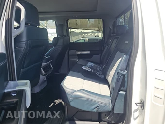 2023 Ford Super Duty F-450 Limited Crew Cab Long Bed DRW - miniatura 13