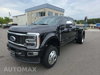 2023 Ford Super Duty F-450 Platinum Crew Cab Long Bed DRW