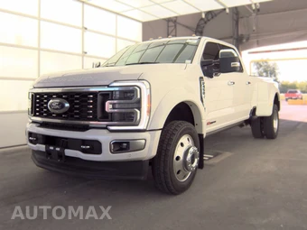 2023 Ford Super Duty F-450 Platinum Crew Cab Long Bed DRW