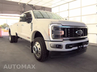 2023 Ford Super Duty F-450 Platinum Crew Cab Long Bed DRW - miniatura 3