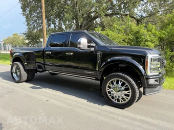 2023 Ford Super Duty F-450 Platinum Crew Cab Long Bed DRW - miniatura 13