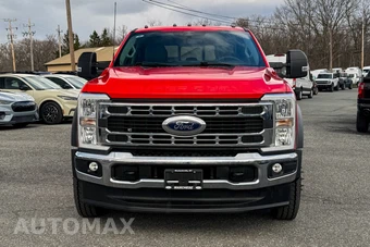 2023 Ford Super Duty F-550 Cab Chassis XL Crew Cab DRW - miniatura 8