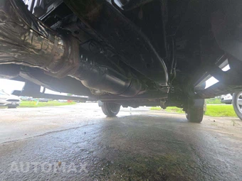 2023 Ford Super Duty F-550 Cab Chassis XL Regular Cab DRW - miniatura 14