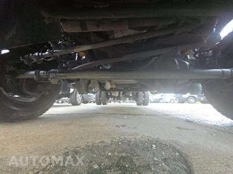 2023 Ford Super Duty F-550 Cab Chassis XL Regular Cab DRW - miniatura 17