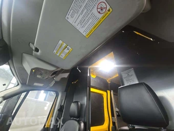 2023 Ford Transit 250 Cargo Van High Roof 148.0" WB - miniatura 11