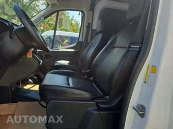2023 Ford Transit 250 Cargo Van High Roof 148.0" WB - miniatura 13