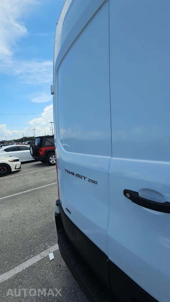 2023 Ford Transit 250 Cargo Van High Roof 148.0" WB - miniatura 21