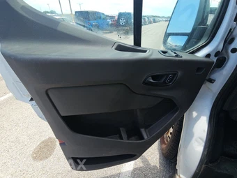 2023 Ford Transit 250 Cargo Van High Roof 148.0" WB - miniatura 9