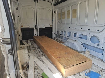 2023 Ford Transit 250 Cargo Van High Roof 148.0" WB - miniatura 13