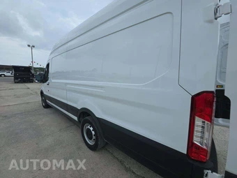 2023 Ford Transit 250 Cargo Van High Roof 148.0" WB - miniatura 10