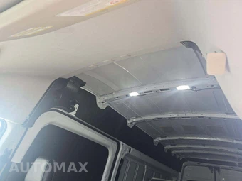 2023 Ford Transit 250 Cargo Van High Roof 148.0" WB - miniatura 11