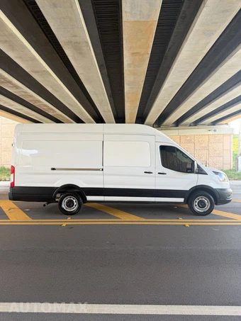 2023 Ford Transit 250 Cargo Van High Roof 148.0" WB - miniatura 4
