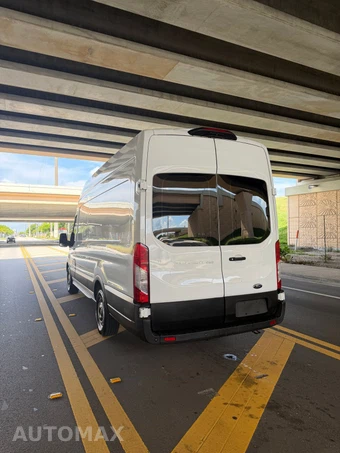 2023 Ford Transit 250 Cargo Van High Roof 148.0" WB - miniatura 6