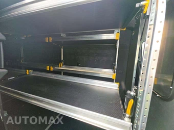 2023 Ford Transit 250 Cargo Van High Roof 148.0" WB - miniatura 16